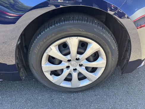 Used 2023 Toyota Corolla LE w/ Carpet Mat Package (TMS) FWD image 20