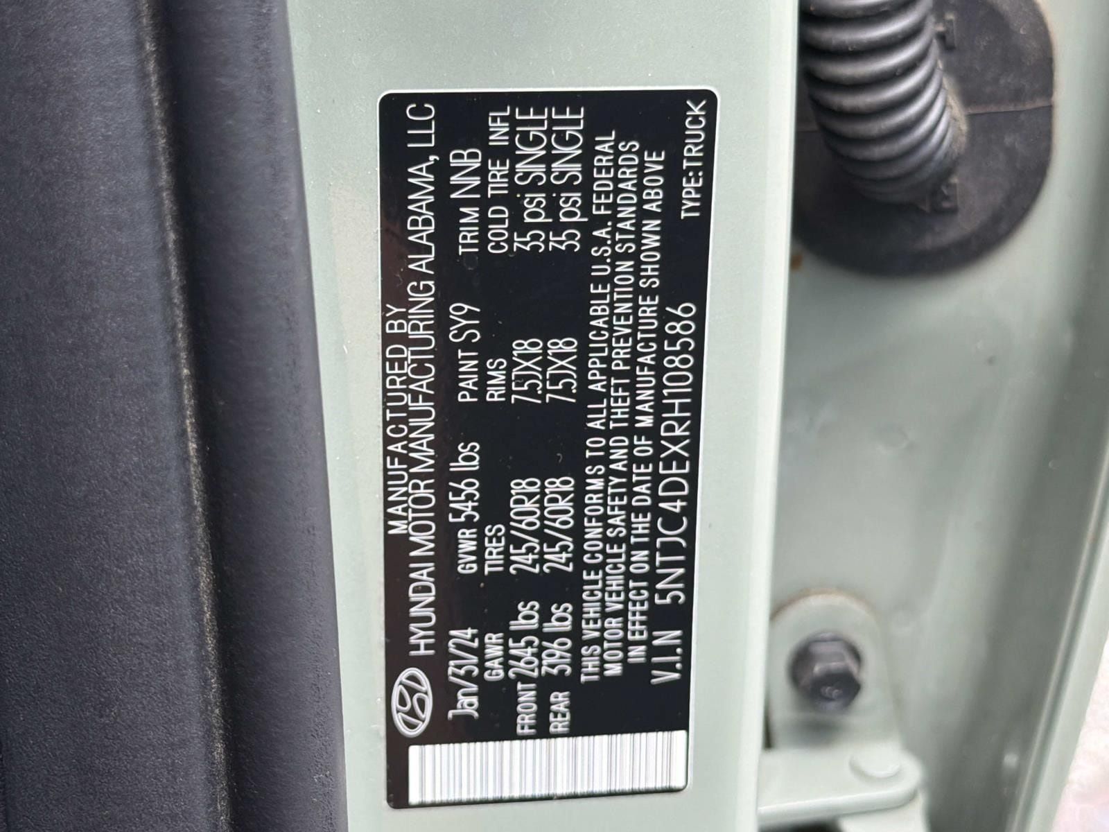 Used 2024 Hyundai Santa Cruz SEL w/ Activity Package FWD image 36