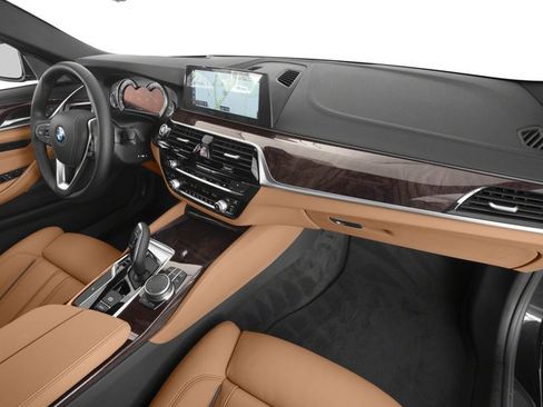 Used 2017 BMW 540i image 16