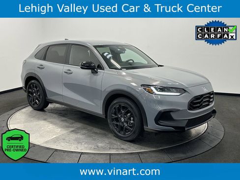 Certified 2025 Honda HR-V Sport image 1