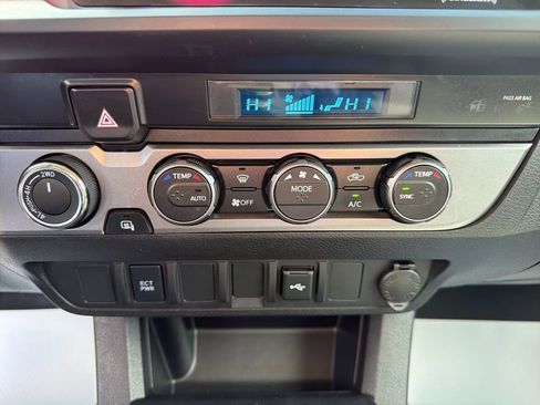 Used 2023 Toyota Tacoma SR image 19