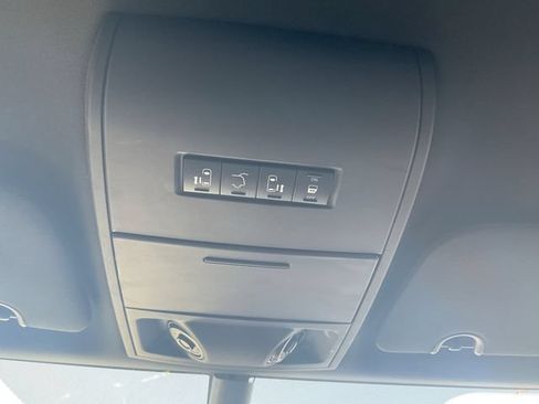 Used 2019 Dodge Grand Caravan GT FWD image 17