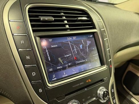 Used 2020 Lincoln Nautilus Reserve image 21