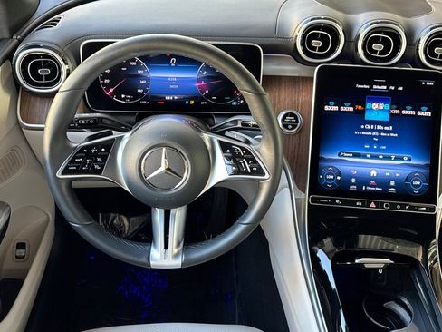 Certified 2024 Mercedes-Benz GLC 300 image 29