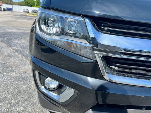 Used 2020 Chevrolet Colorado W/T w/ WT Convenience Package image 15