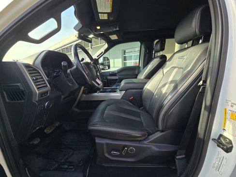 Used 2021 Ford F350 Platinum AWD/4WD image 18