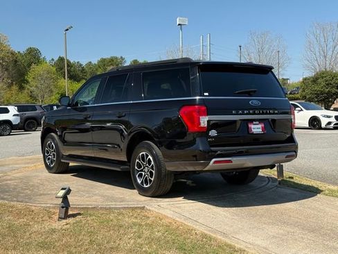 Used 2024 Ford Expedition Max XLT image 5