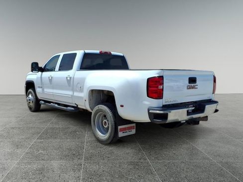Used 2016 GMC Sierra 3500 SLE w/ SLE Preferred Package AWD/4WD image 5