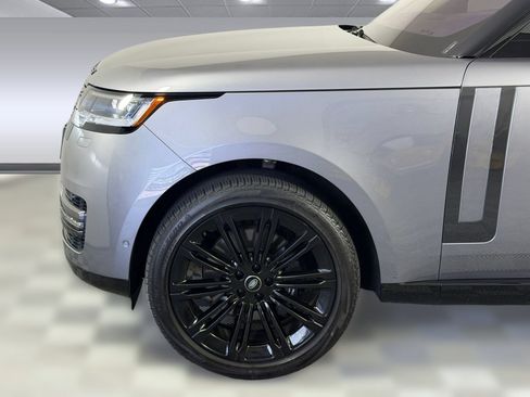 Used 2023 Land Rover Range Rover SE AWD/4WD image 12