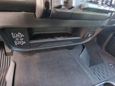 New 2026 RAM 2500 Tradesman image 25