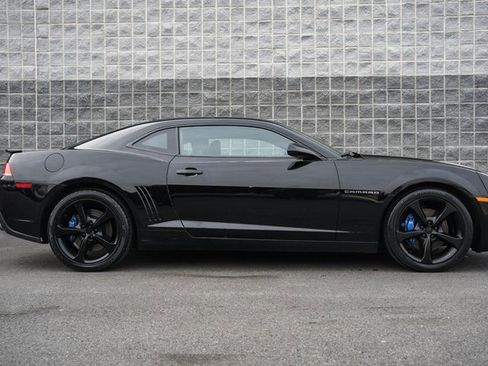 Used 2015 Chevrolet Camaro SS image 4