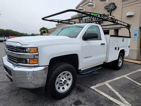 Used 2018 Chevrolet Silverado 2500 W/T w/ WT Fleet Convenience Package RWD image 2