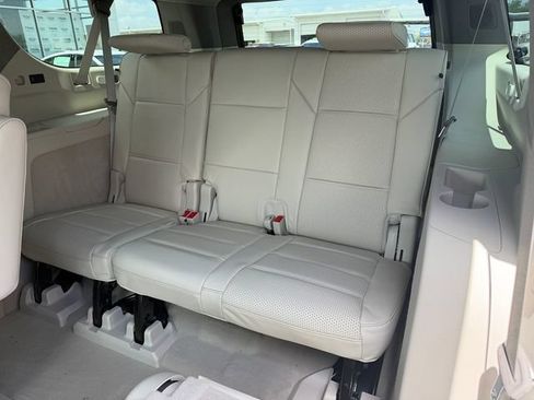 New 2026 Cadillac Escalade ESV Platinum Sport AWD/4WD image 8