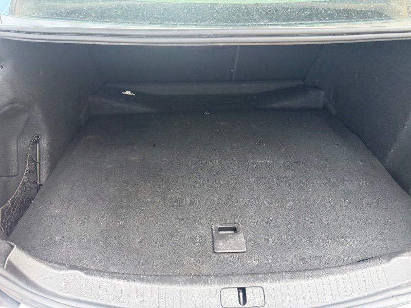 Used 2012 Buick Regal Leather FWD image 32