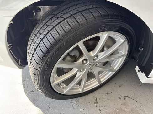 Used 2011 Mitsubishi Galant SE image 28