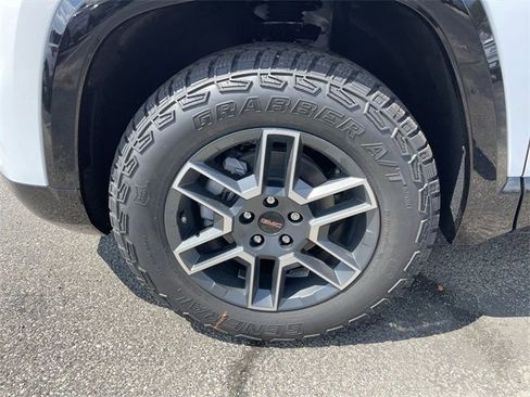 New 2026 GMC Terrain AT4 w/ Convenience Package III image 10