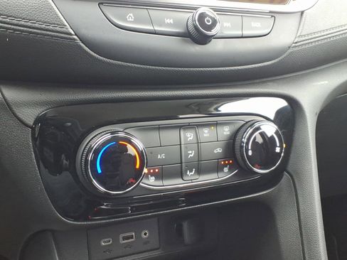 Used 2023 Buick Encore GX Preferred w/ Cold Weather Comfort Package image 20