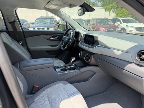 Used 2019 Chevrolet Blazer LT AWD/4WD image 8