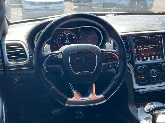 Used 2015 Jeep Grand Cherokee SRT w/ Luxury Group II AWD/4WD image 14