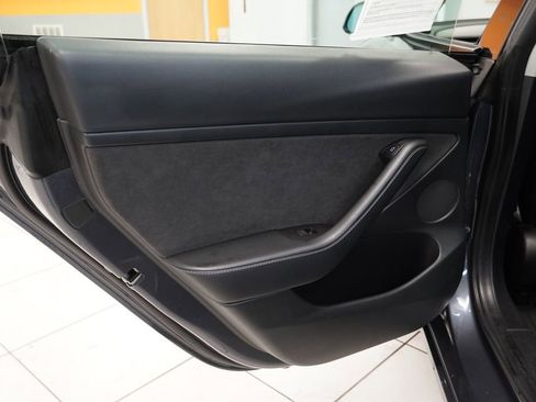 Used 2022 Tesla Model 3 Performance AWD/4WD image 25