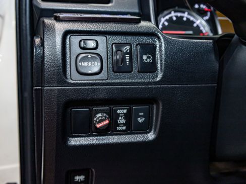 Used 2021 Toyota 4Runner TRD Off-Road Premium image 17