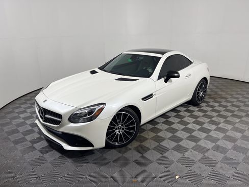 Certified 2019 Mercedes-Benz SLC 300 image 1