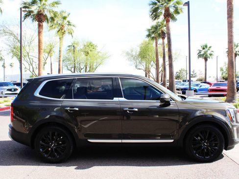 Used 2020 Kia Telluride SX w/ SX Prestige Package AWD/4WD image 7