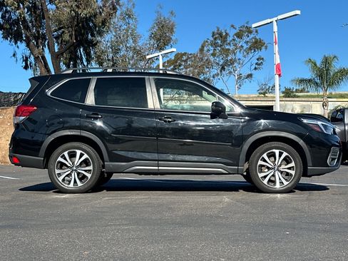 Used 2021 Subaru Forester Limited image 6