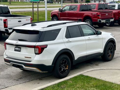 Used 2026 Ford Explorer Tremor w/ Tremor Convenience Package AWD/4WD image 6