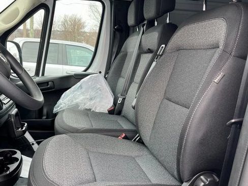 New 2026 RAM ProMaster 3500 w/ Convenience Group FWD image 8