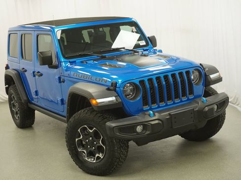 Used 2022 Jeep Wrangler Unlimited Rubicon 4xe w/ Cold Weather Group image 8