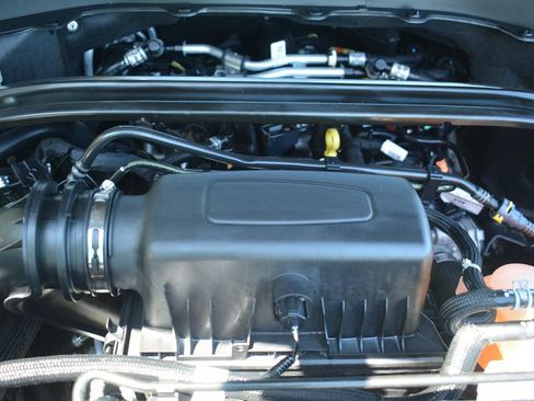 Used 2023 Ford Explorer Limited w/ Equipment Group 301A AWD/4WD image 30