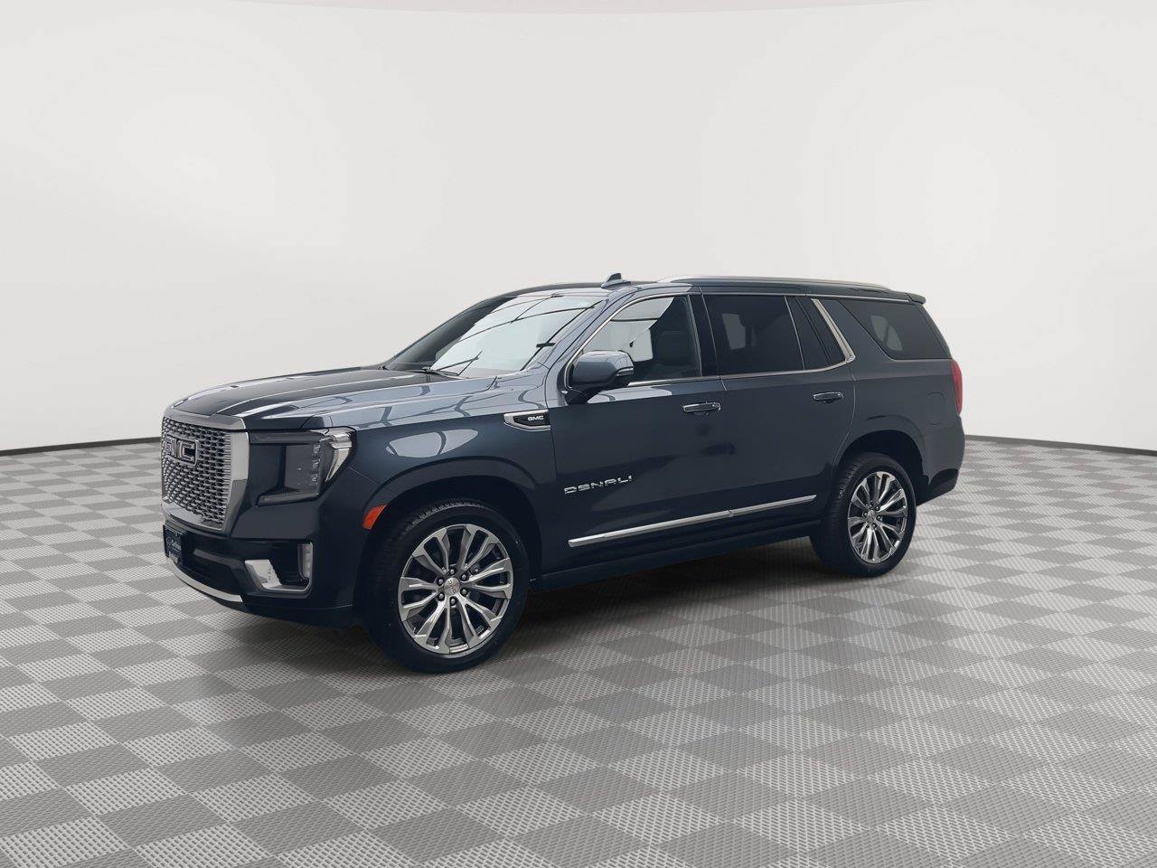 Certified 2021 GMC Yukon Denali w/ Denali Premium Package AWD/4WD image 41