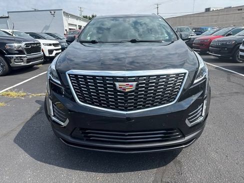 Used 2023 Cadillac XT5 Luxury AWD/4WD image 2