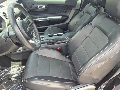 Used 2022 Ford Mustang GT Premium w/ Black Accent Package RWD image 11