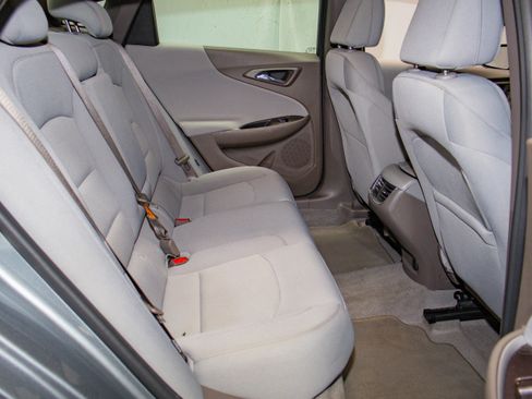 Used 2024 Chevrolet Malibu LT image 13