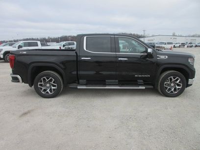 New 2026 GMC Sierra 1500 SLT w/ SLT Premium Plus Package