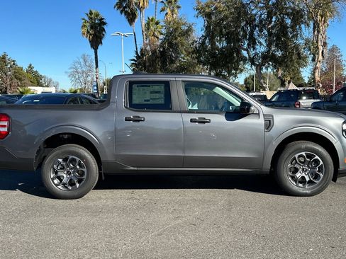 New 2026 Ford Maverick XLT w/ XLT Luxury Package image 4
