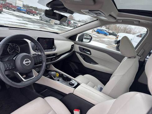 Certified 2023 Nissan Rogue SL image 25