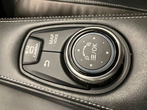 Used 2019 INFINITI QX50 Essential w/ Premium Heat Package AWD/4WD image 23