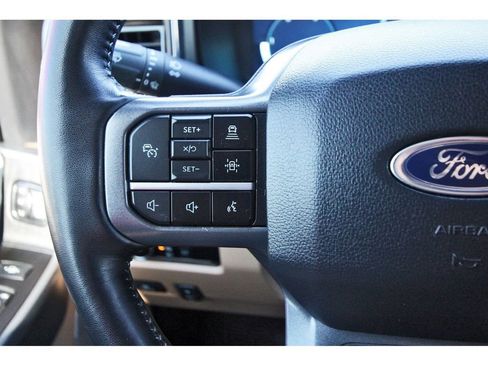 Certified 2024 Ford F450 Lariat w/ Lariat Ultimate Package image 18