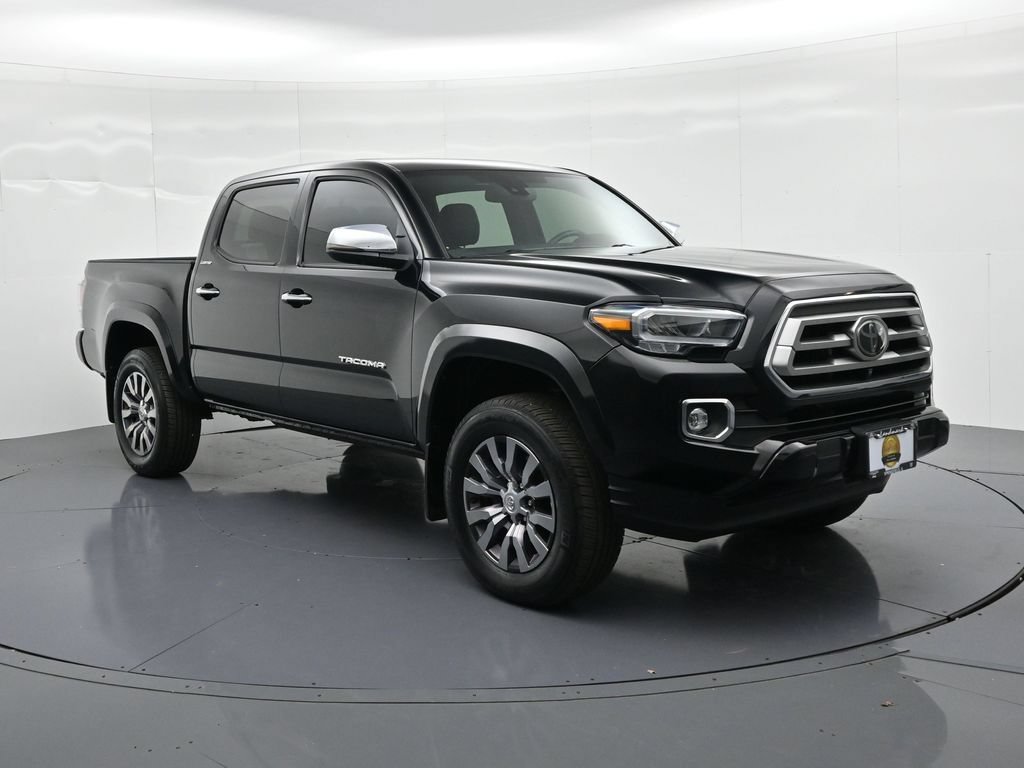 Used 2022 Toyota Tacoma Limited AWD/4WD image 4