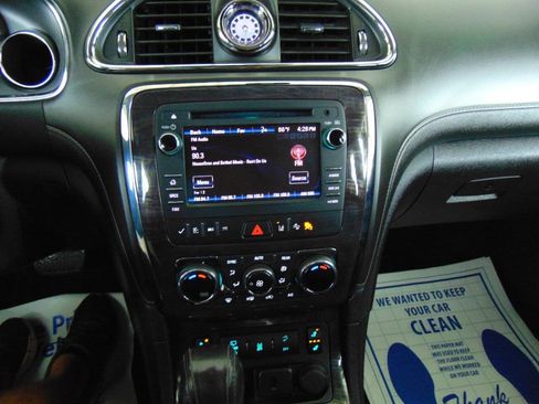 Used 2015 Buick Enclave Leather AWD/4WD image 13