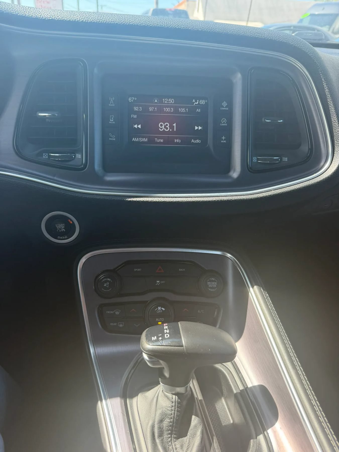 Used 2016 Dodge Challenger SXT RWD image 34