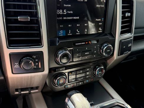 Used 2018 Ford F150 Lariat AWD/4WD image 13