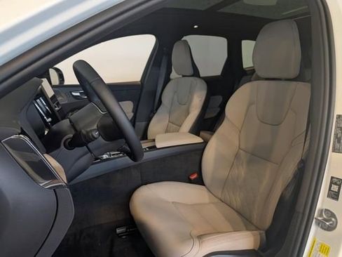 New 2026 Volvo XC60 B5 Plus w/ Protection Package Premier image 10