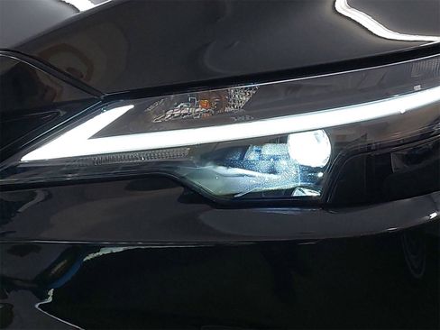 Used 2023 Lexus RX 350 Premium image 35