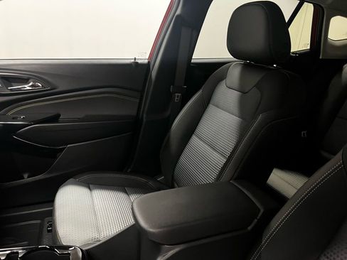 New 2026 Chevrolet Trax LT w/ Driver Confidence Package image 24