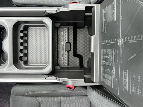 New 2026 RAM 1500 Big Horn AWD/4WD image 31