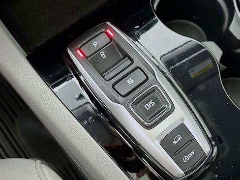 Used 2021 Honda Pilot Touring image 36